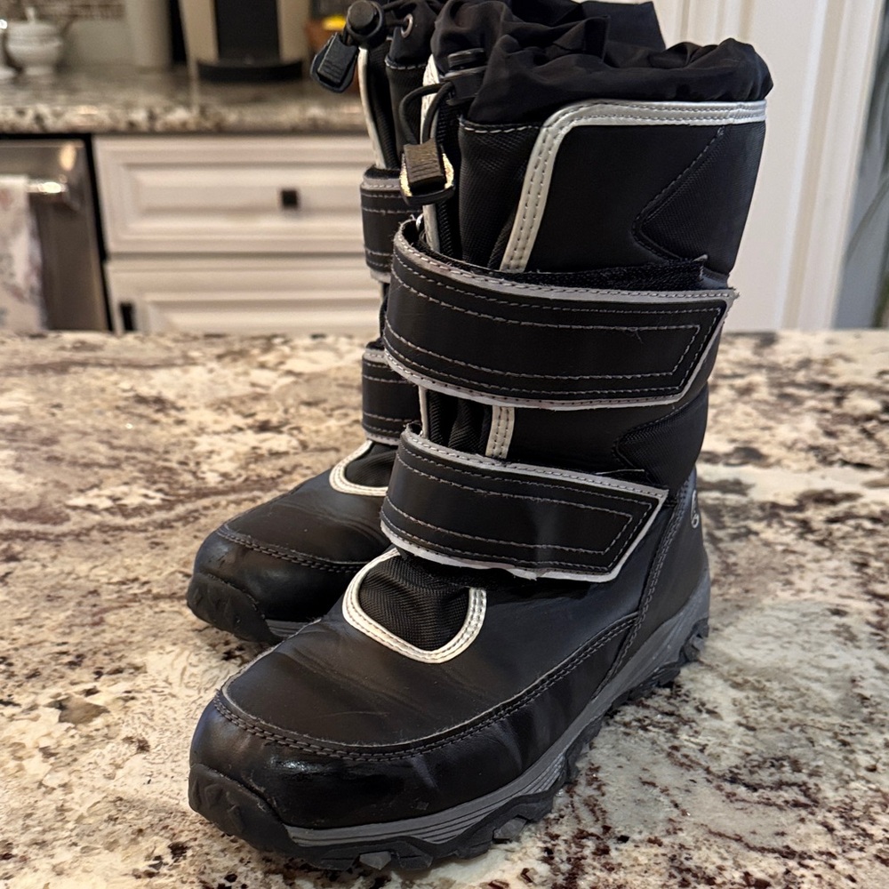 Lands' End Black Kids Snow Boots